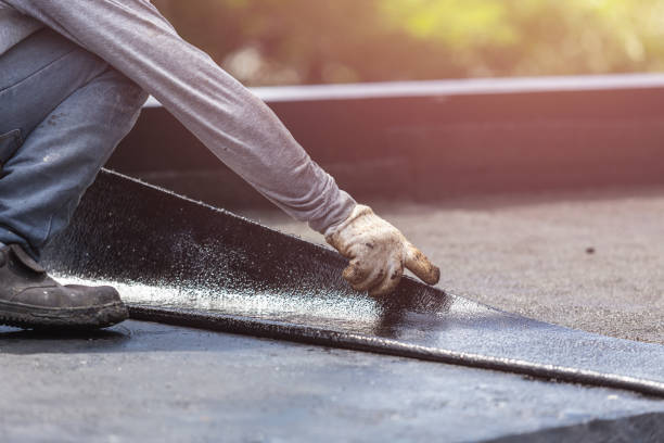Professional Crawl Space Encapsulation technician working in Winn, MI
